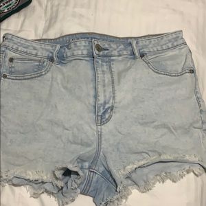 Size 16 American Eagle Jean shorts light wash